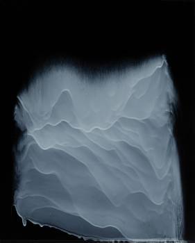 HILBERT II, 2015, Dammar auf Plexi, 30 x 24 cm