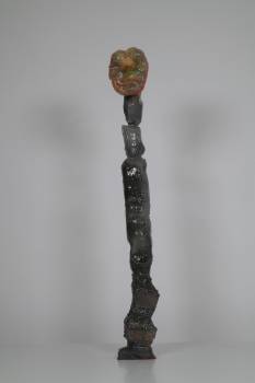 SPECTATEUR, 2022, Epoxydharz, Acryl, Gips, Beton, Styropor, 117 x 20 x 19 cm