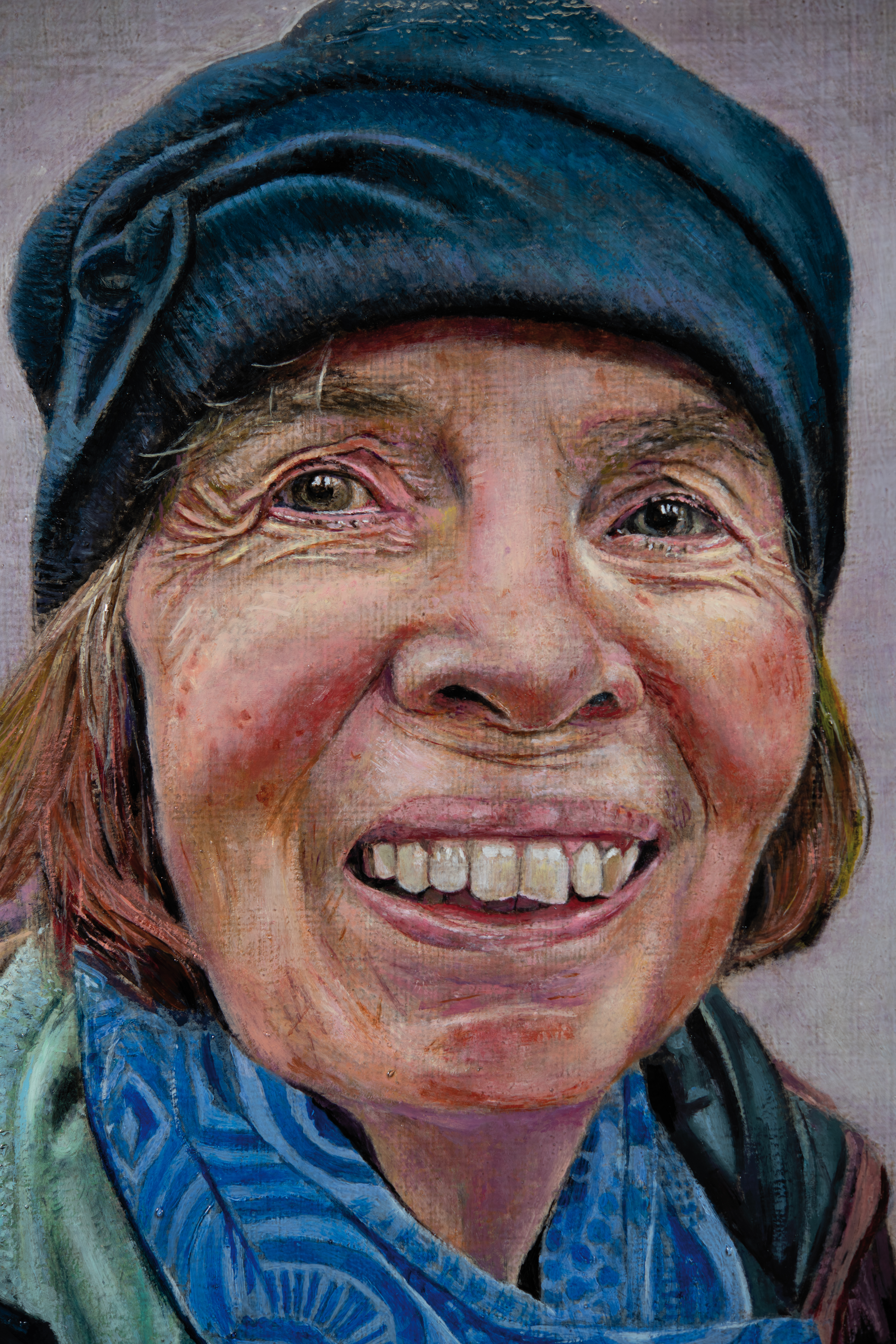 Detail aus FRAU APEL, 2026, Harzöllasur auf Holz, 40 x 35 cm